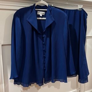 Danny & Nicole Cobalt Blue Skirt Set.  Size 22W
